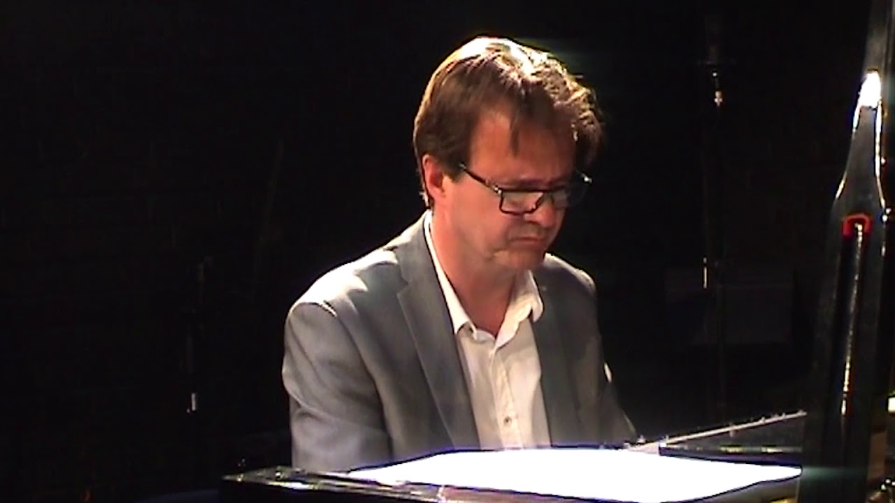 H&eacute;l&egrave;ne's Tune