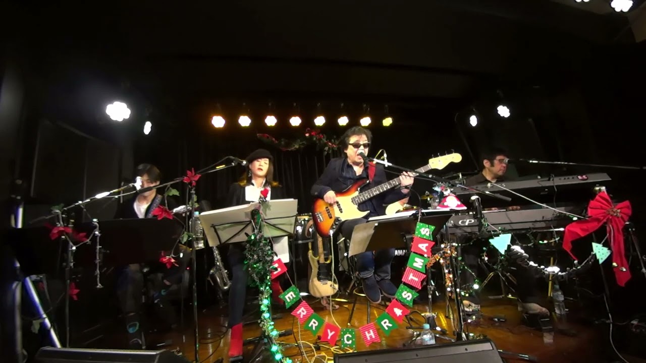 Charade シャレード＜