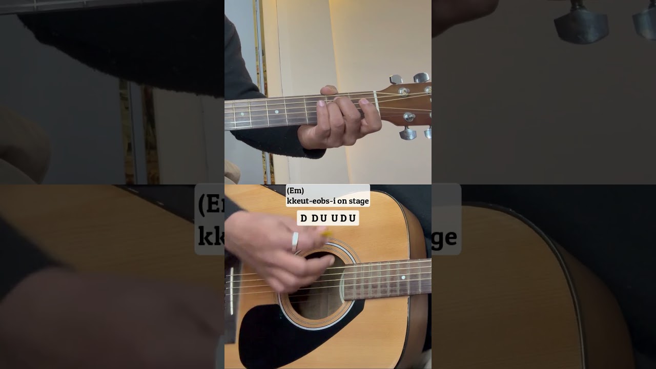 Golden guitar lesson 🎶Interested in music classes? Contact: +91 7042044273 