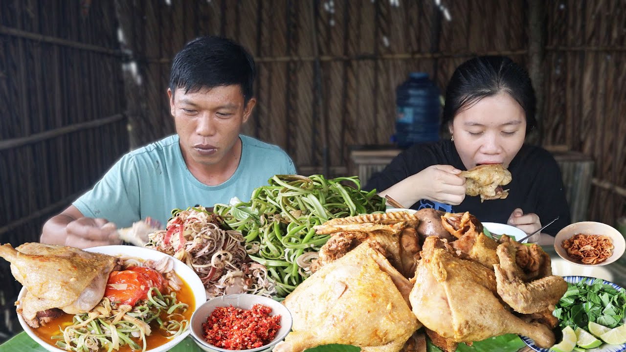 Làm Nồi Bún Riêu Vịt Ngoài Đồng Ngon Hết Sẩy | VTNam Vlog #199
