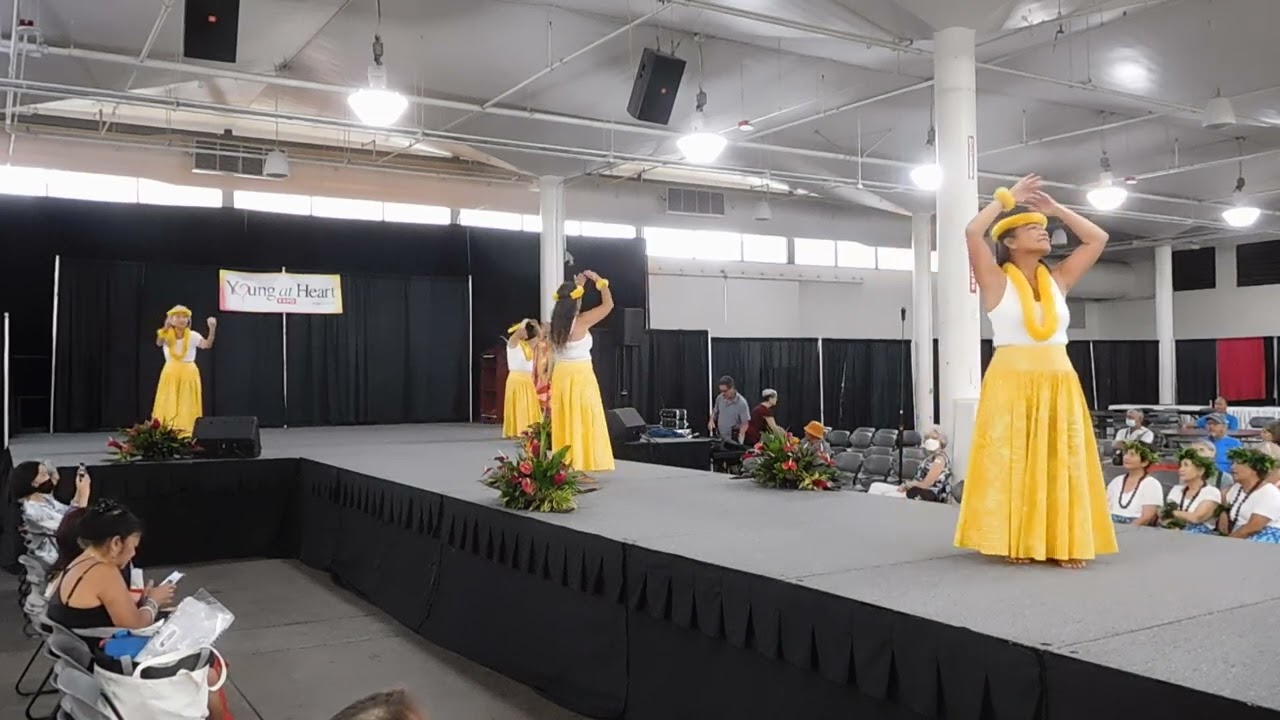22 SEP  23 Young At Heart Hula Show; Kokoni Sachi Ari  5