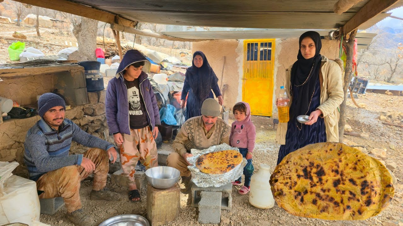 Nomadic Life: Baking Special Nomadic Bread in Winter🥖 | Nomadic Cooking Under the Ashes 🌋