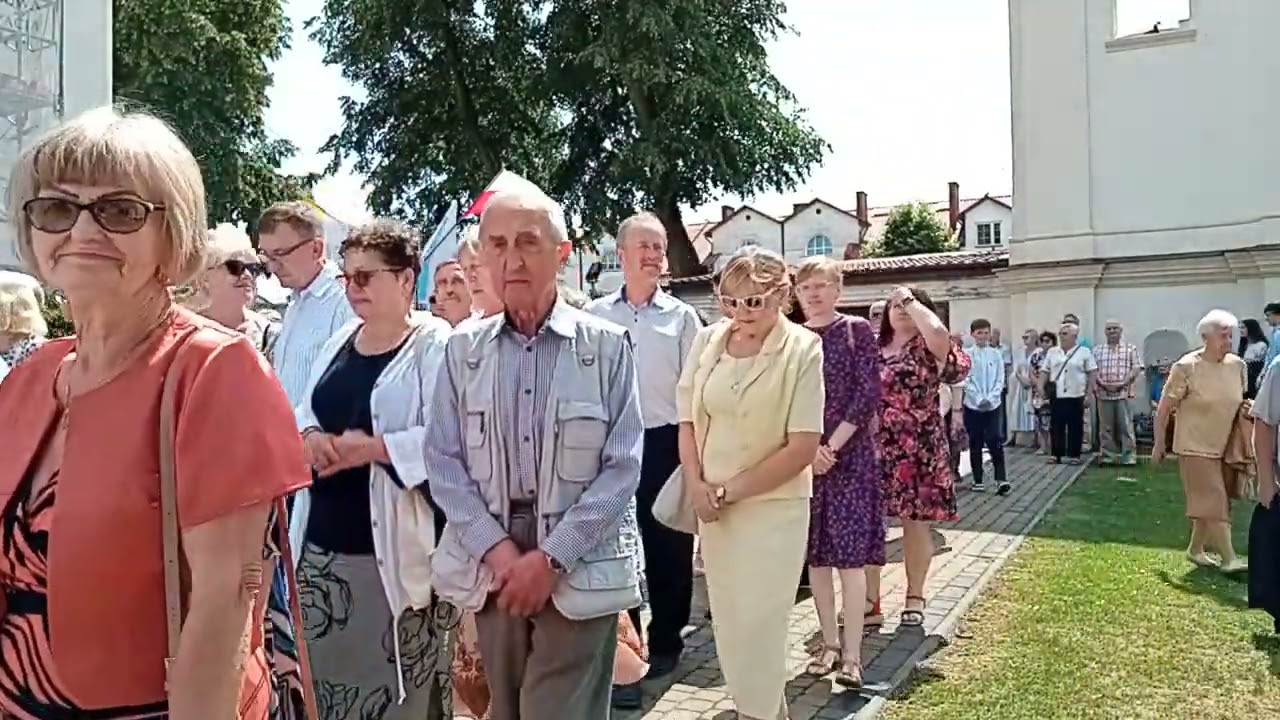 Uroczystości Odpustowe ku czci Świętej Anny w Lubartowie, Procesja wokół kościoła, 26.07.2024r.