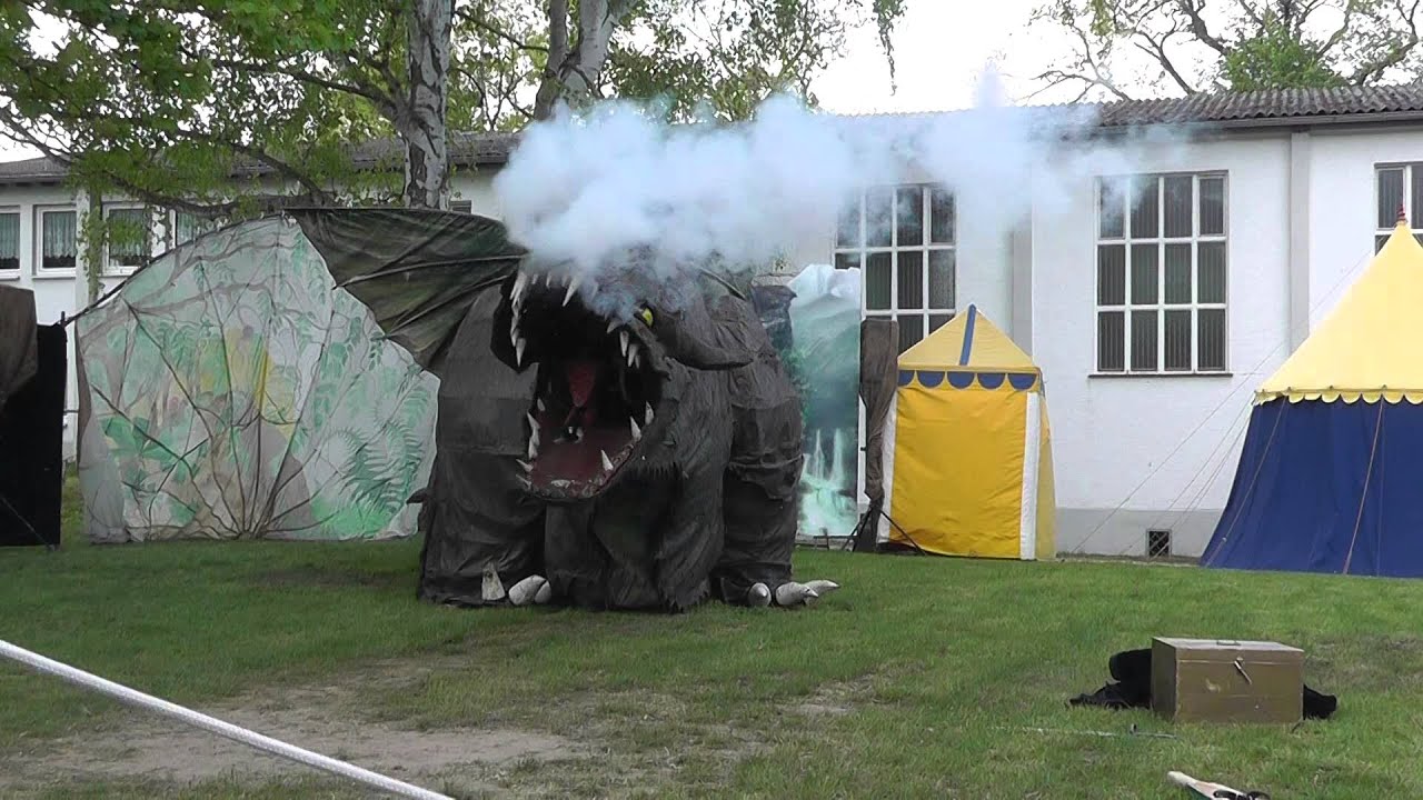 Mittelaltermarkt Loreley 2014 Drache Fangdorn (Fantasietheater)