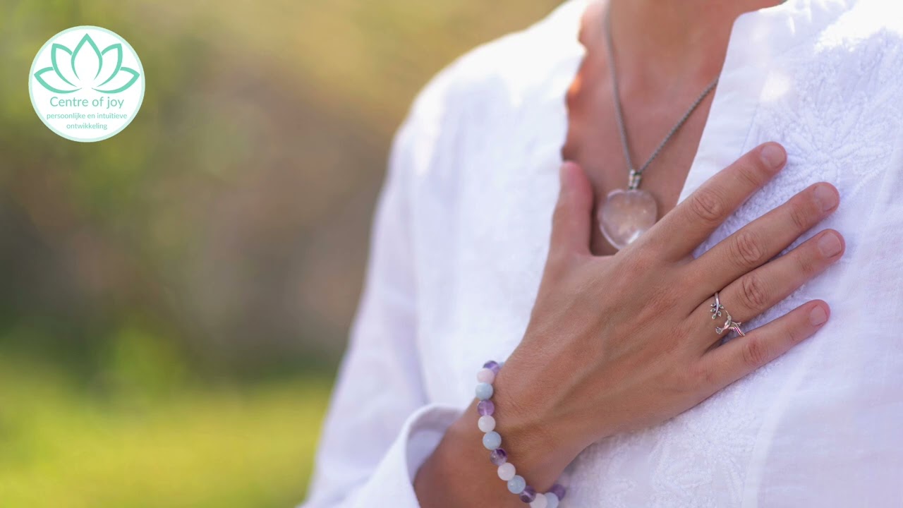 Meditatie die je helpt om goed voor jezelf te zorgen en jezelf te helen