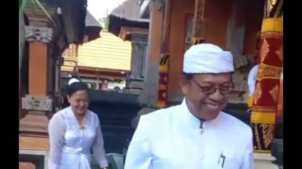 Pertemuan ida pedanda nabe dan para nanak ring griya gede manuaba riang.🙏