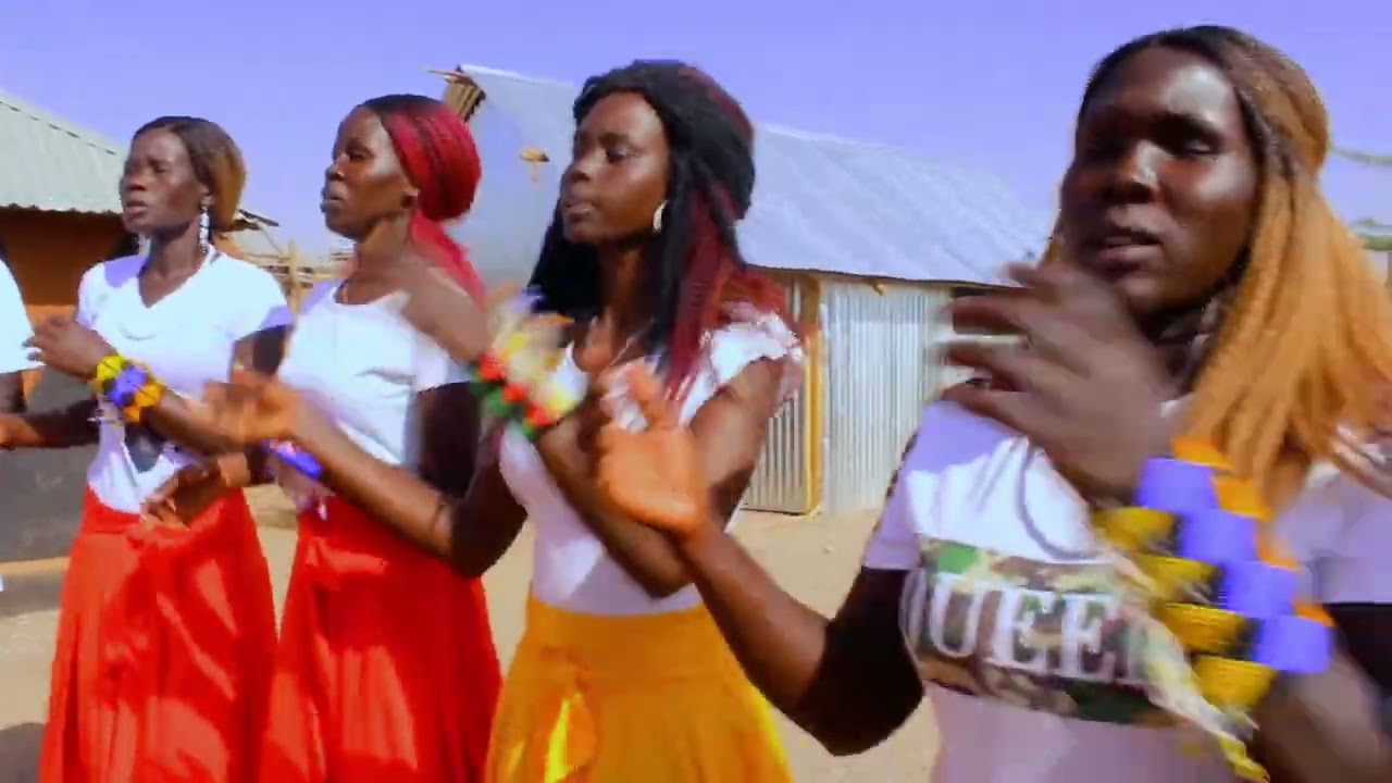 New gospel song by Omot okony omot  ( Ngat Mii jiro gwïëth Mari ena bääte .) .