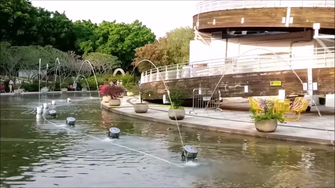 大埔海濱公園紀念塔人工湖跳躍噴泉表演(加插音樂)