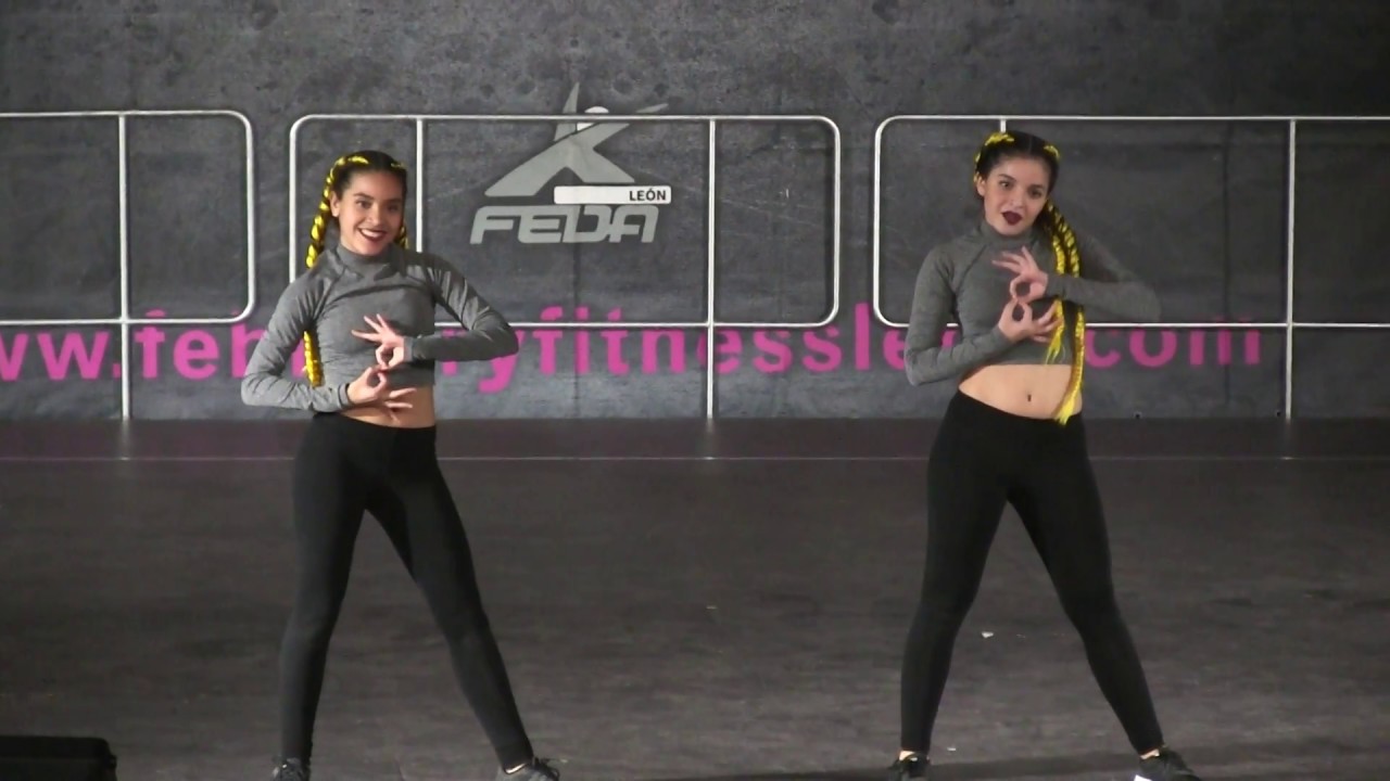 #1 MINISWAGGA | FUNK-LAG FREBRUARY HIPHOP LEÓN 2017 | ARIADNA VILLALBA & FRAN MEZA | by JÚLIA&HÉCTOR