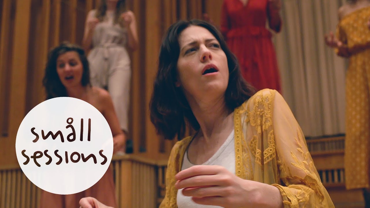 Kat Frankie - Headed for the Reaper (a cappella) | Småll Sessions