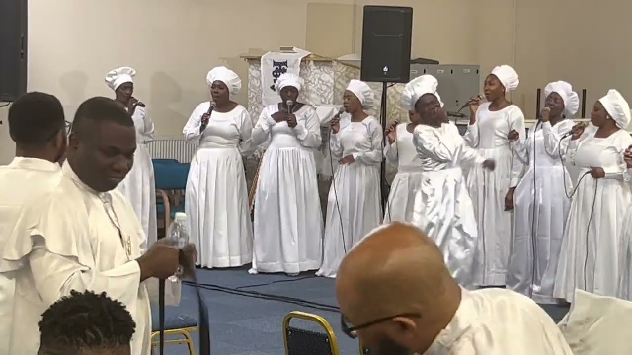 Tosin Shittu @ The Ayoluli Foundation - London 2023