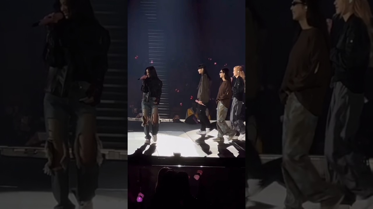 The way They walk 😩 #lisa #ros&eacute; #jisoo #jennie #blackpinkedit #blackpink #shorts