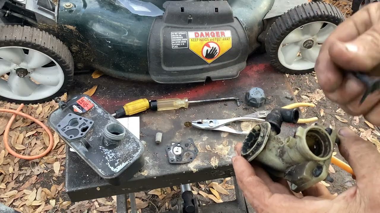 Счастливой пятницы! Двигатель Briggs-Stratton 2011 года с карбюратором Pulsa Prime. Капитальный р...