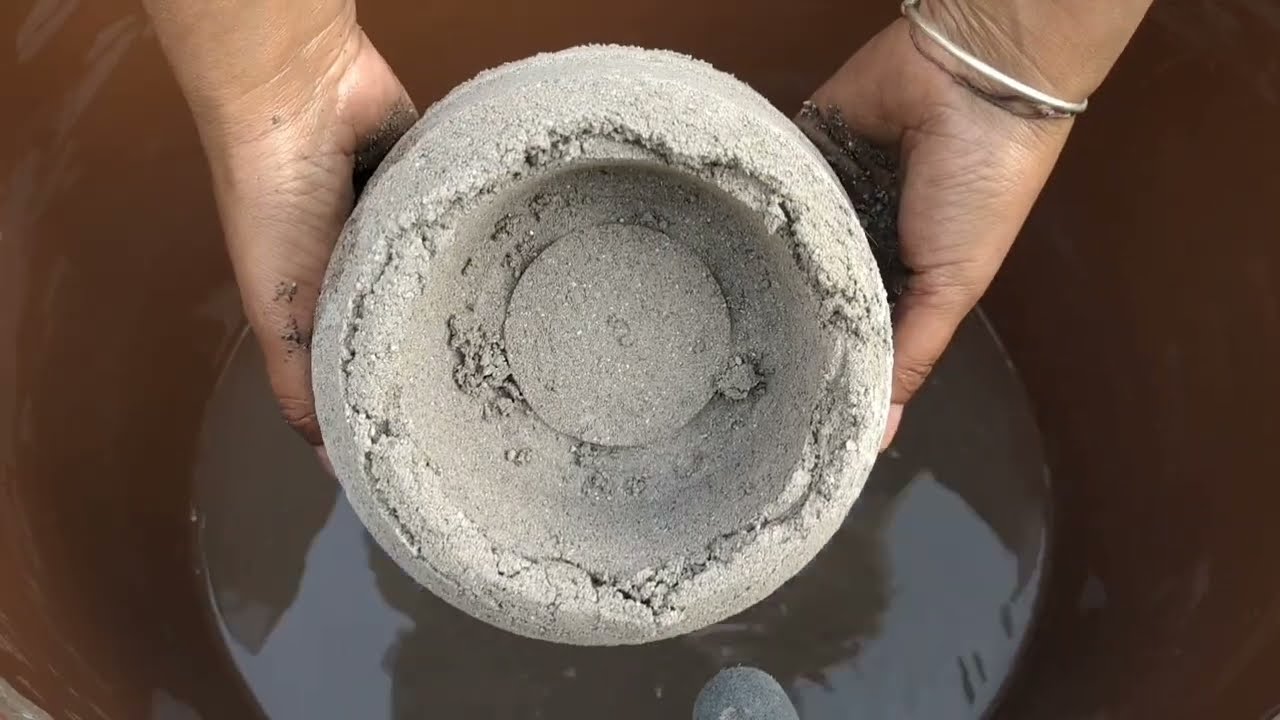 Sand cement crumbling 