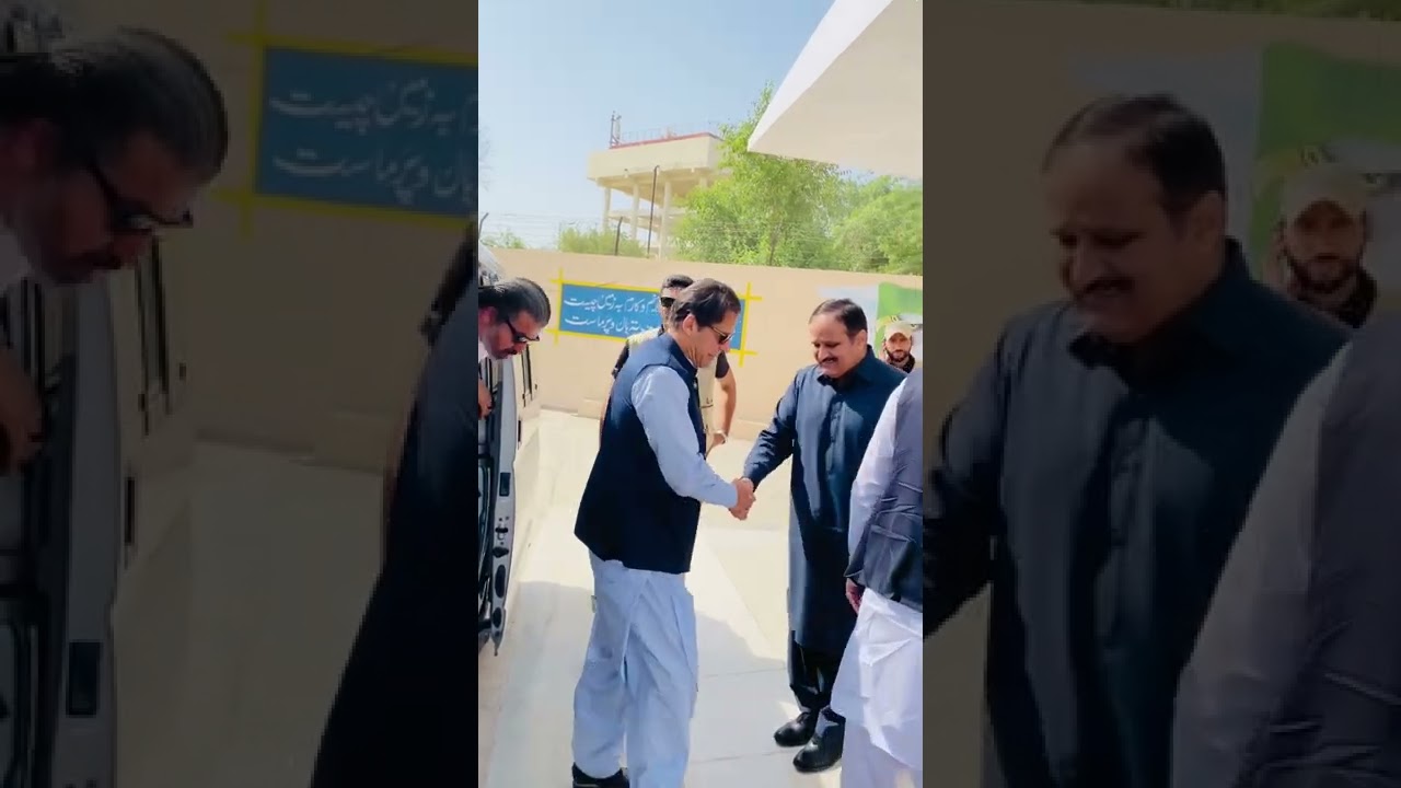 Chairman PTI Imran Khan received at Multan Airport by Chief Minister Punjab Sardar Usman Buzdar