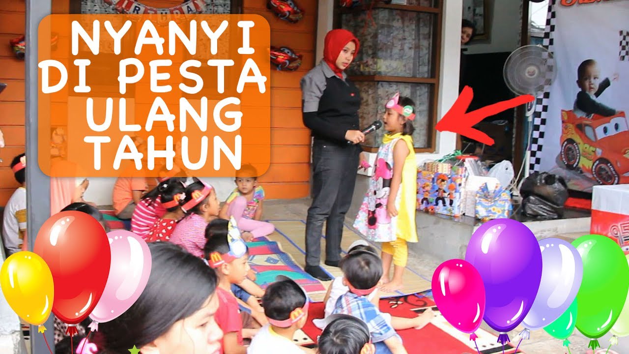 Pixel datang & nyanyi di Pesta Ulang Tahun teman