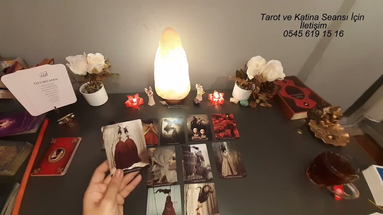 !!! İTİRAF VAAAAAR !!! Aklımdaki Kişi Bana Ne Söylemek İsterdi. Tarot Açılımı
