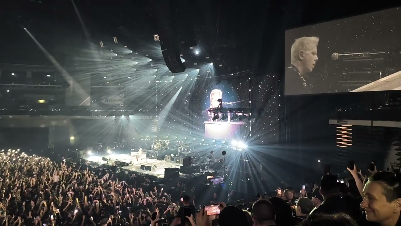 The Offspring - Gone Away (Piano version) Live Budapest | Hungary 2025.10.31