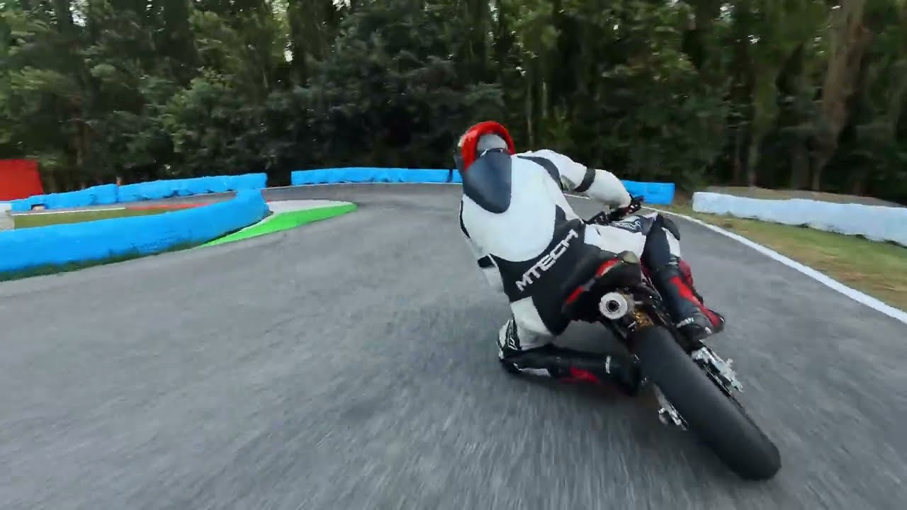 Allenamento X-bike 2.0. Cercando di migliorare le traiettorie!