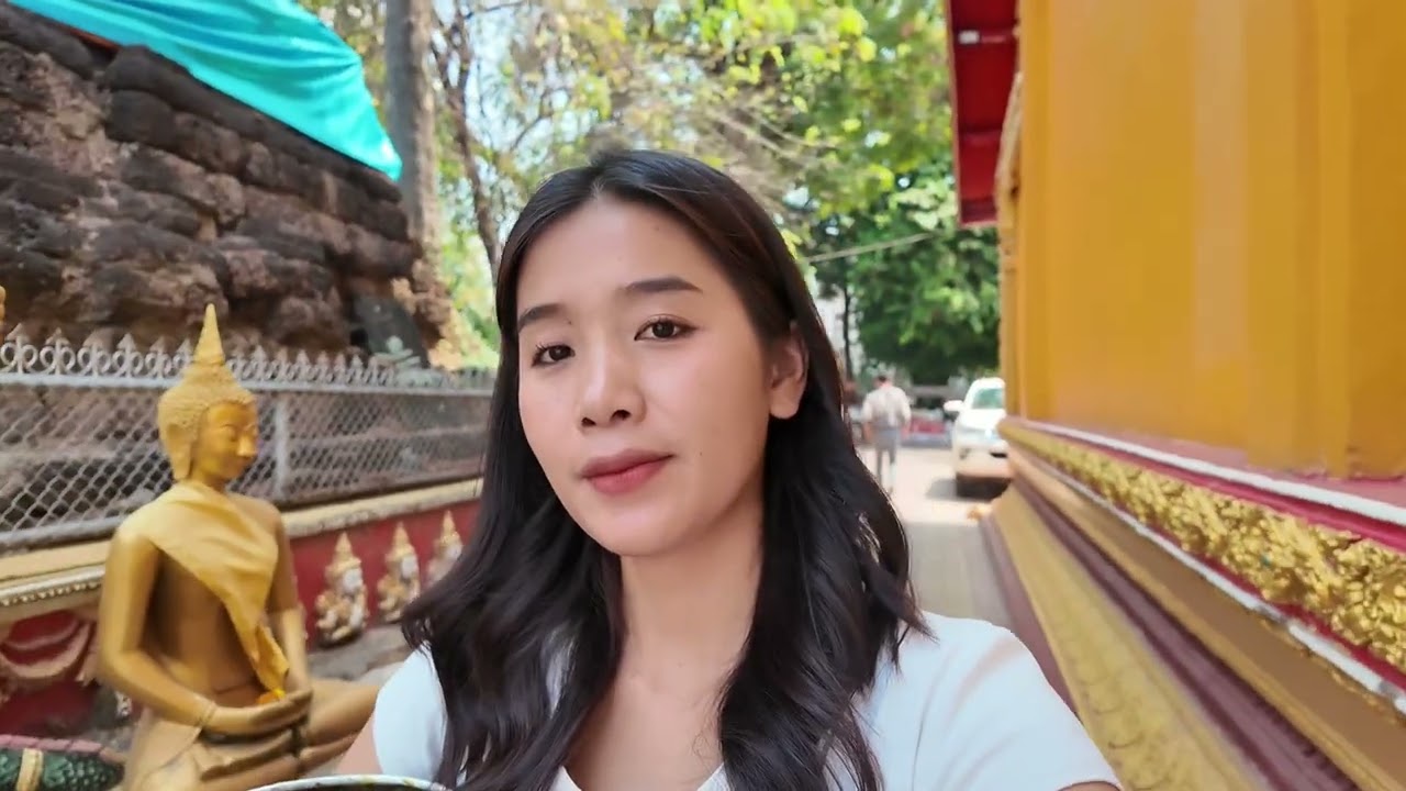 วันนี้สิน15ค่ำนิน่าและอาหลิงได้ไปทำบุญที่วันแม่ศรีเมือง￼ #ເຮັດບຸນວັດແມ່ສີເມືອງ