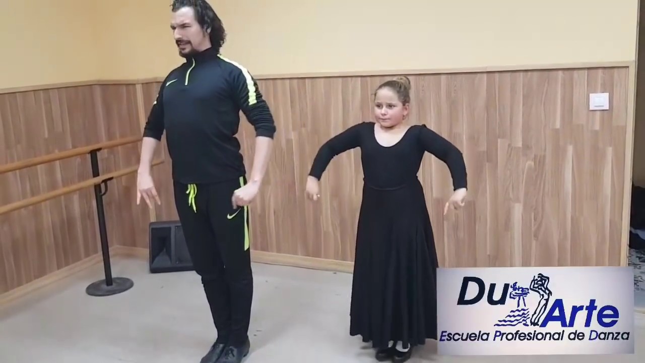 Nerea de 8 años aprende sus primeros pasos por bulerías... ARTE   HD