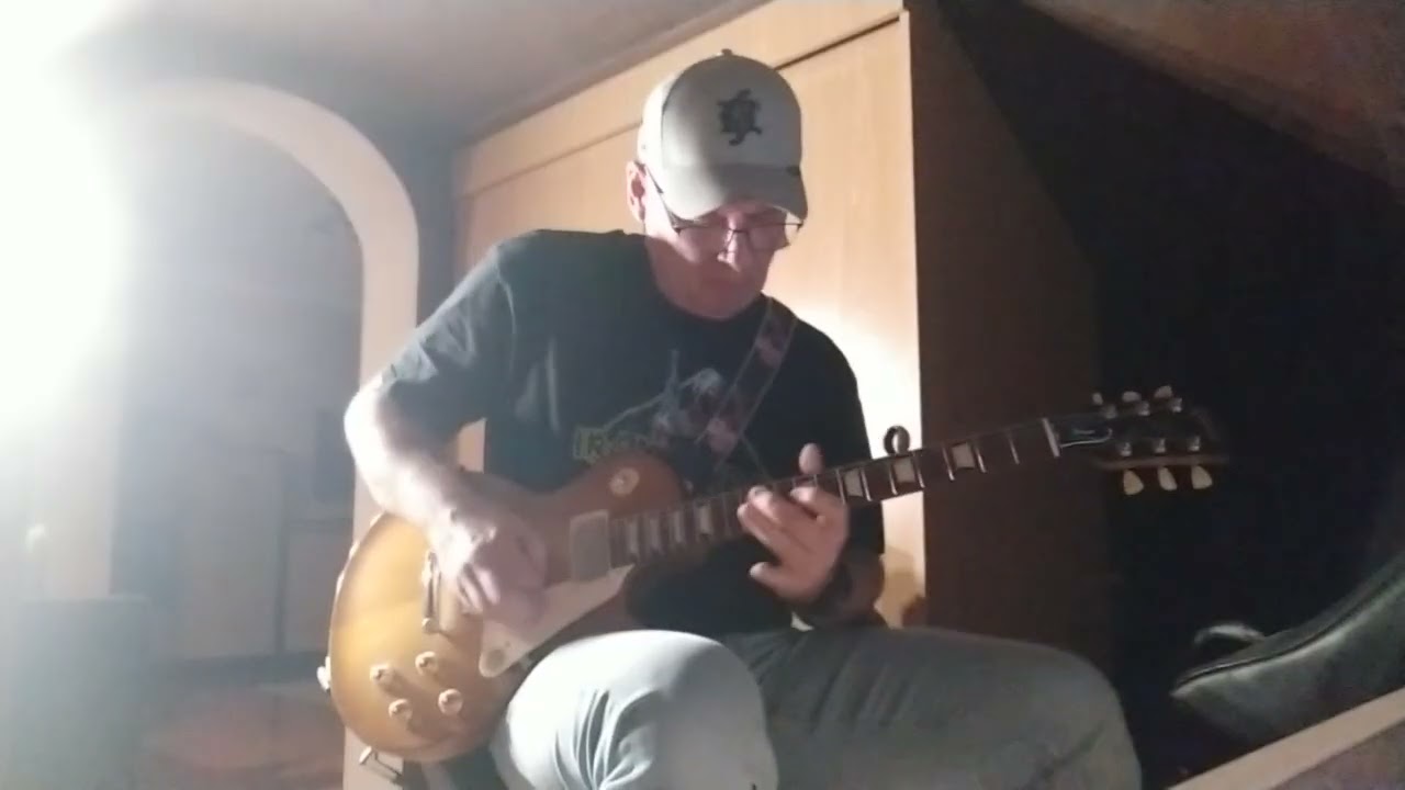 MM- The Trooper Iron Maiden (guitar cover)
