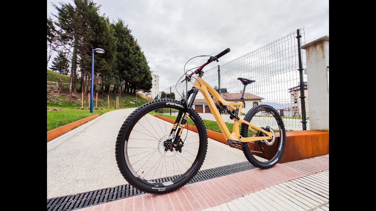 Unboxing ALIEXPRESS Carbon Frame: Low-Cost MTB Enduro Build Adventure!