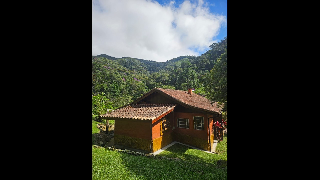 SÍTIO A VENDA EM VISCONDE DE MAUÁ#arpuro#montanha#privacidade#nascentes#rio#natureza#aguapura#serra
