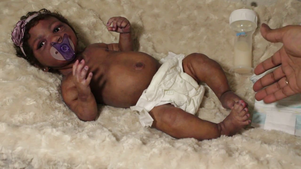 MSSERENITY SMITH:AA Silicone Baby (Info on lifelike silicone dolls & kits)