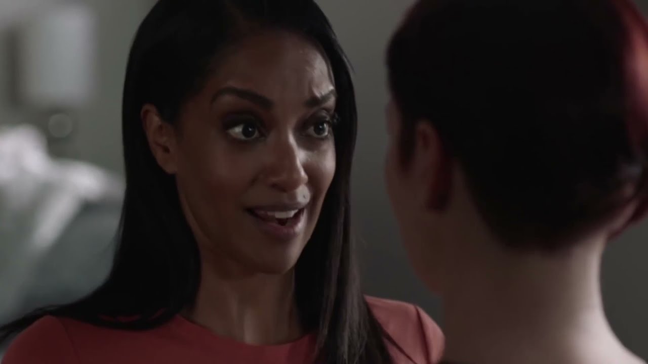 SG-Alex and Kelly All Kisses and other cute /sexy scenes  (Season 4-6A)