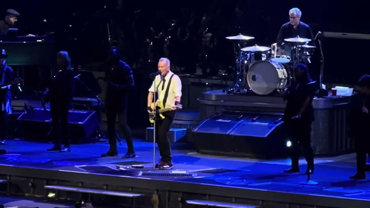 Chimes Of Freedom - Bruce Springsteen - 14 May 2025