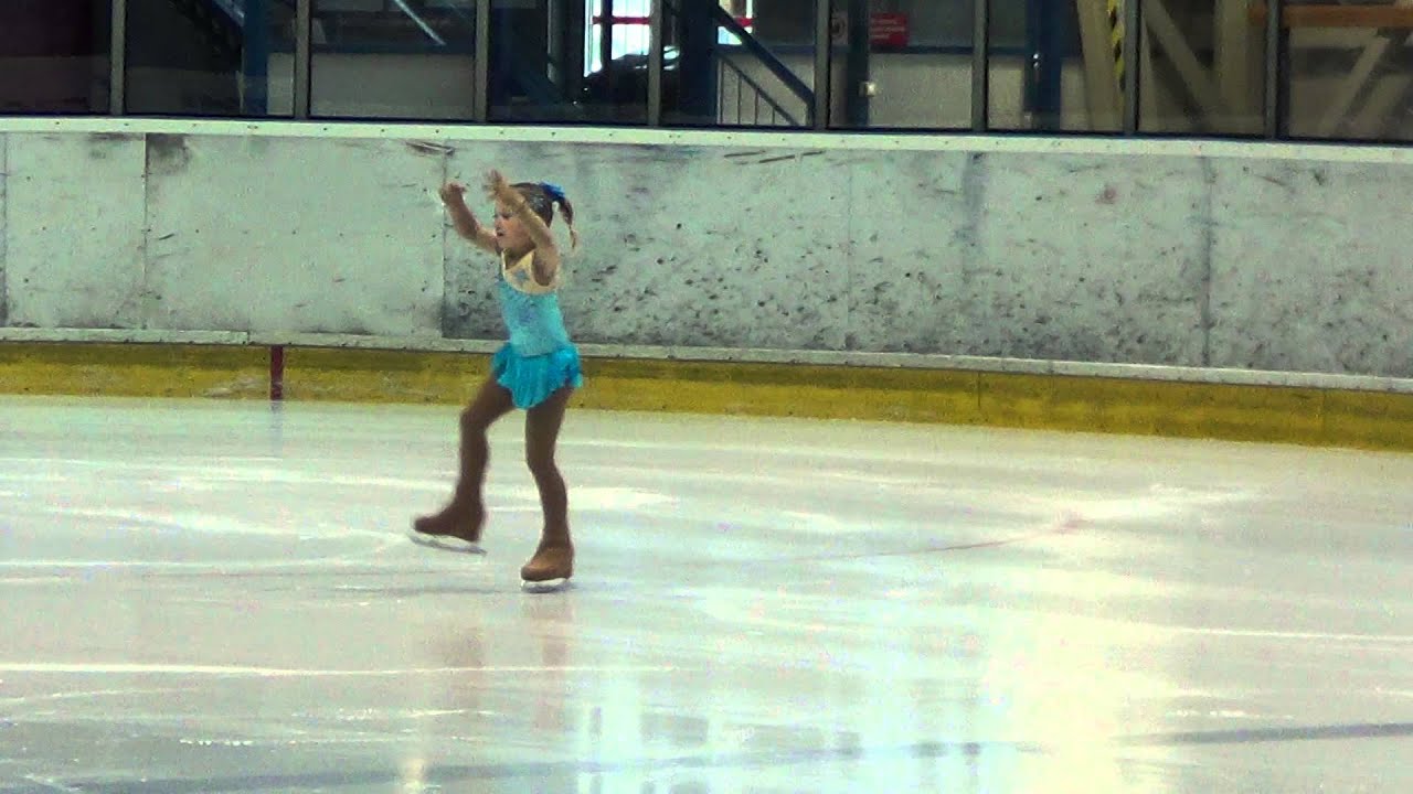 Lucia Kubicová_6. ročník Novomestského pohára v krasokorčuľovaní 11.1.2015