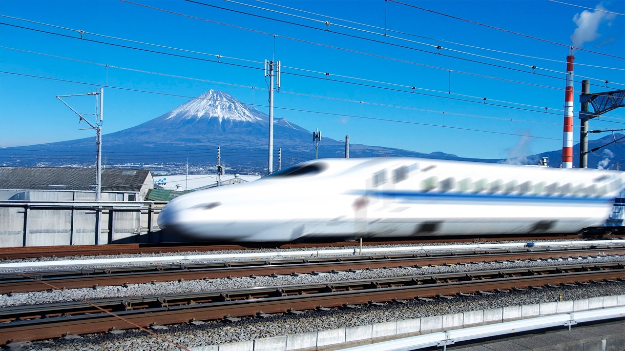 Japan Built a Train Station Near Mt. Fuji Almost Nobody Uses