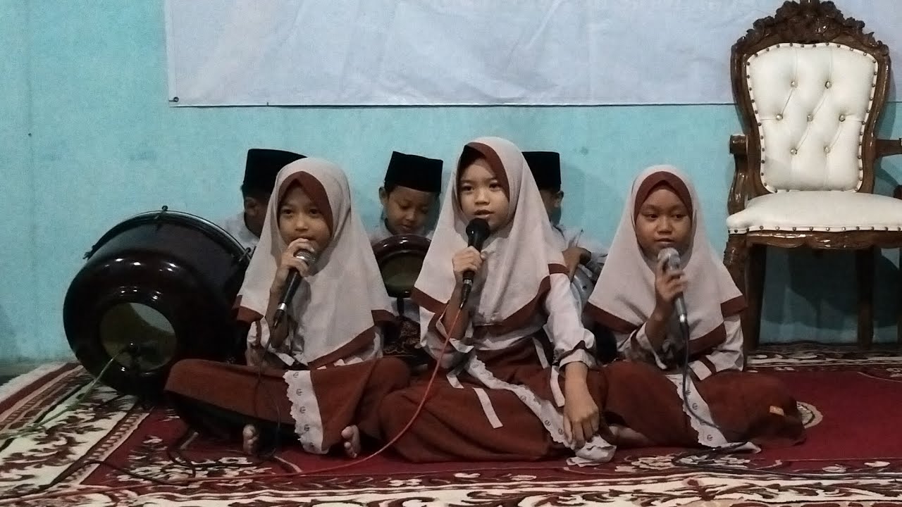 PENAMPILAN KELOMPOK B | TPQ DARUNNAJAH BENDOMORO