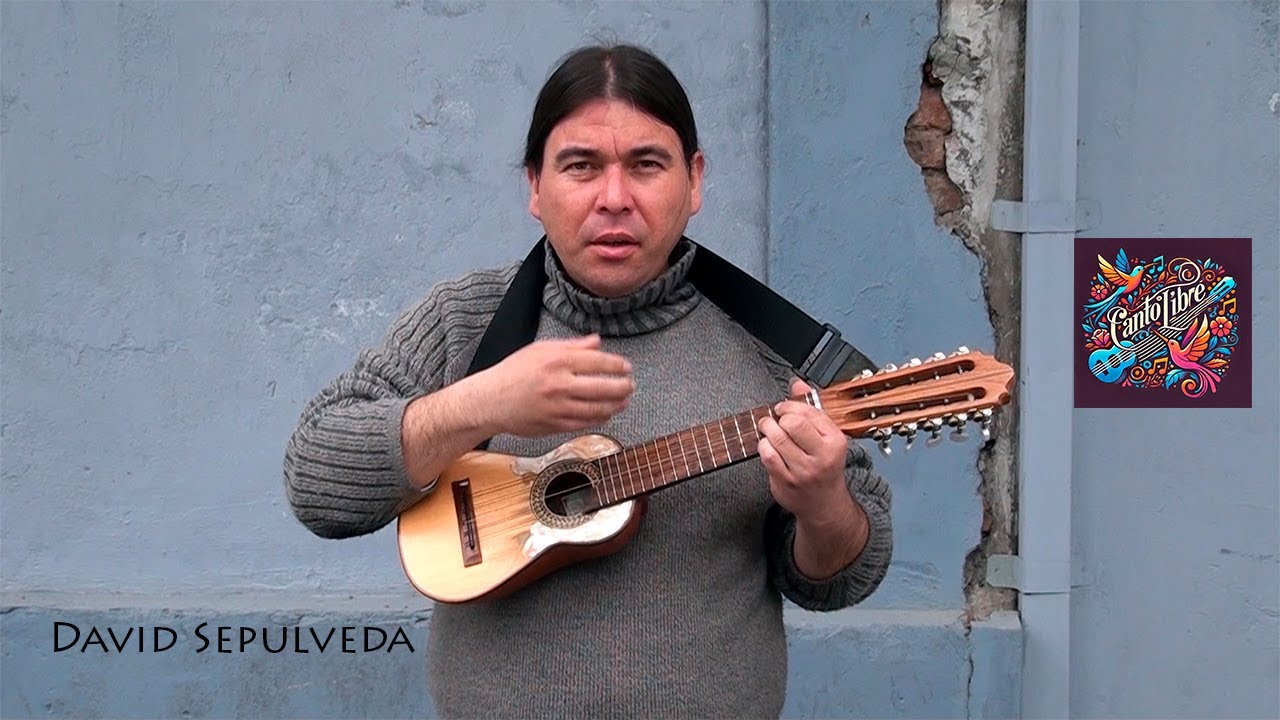 La magia del charango: David Sepúlveda en vivo tocando Huaynos en Santiago ¡Imperdible!