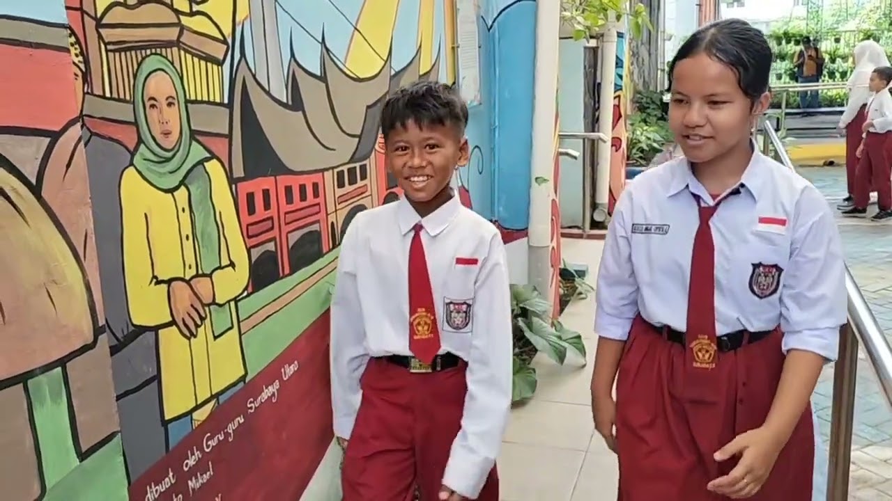 Menjelajahi Lukisan Dinas Pendidikan