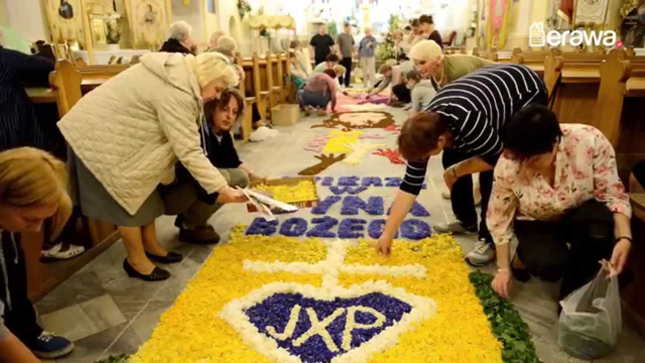 Kwiatowy dywan u Ojców Pasjonistów. Rawa Maz. 2014 / eRawa.pl