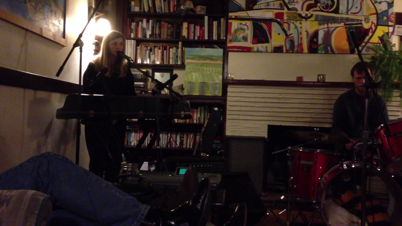 Island Song - Ashley Eriksson (LAKE) LIVE