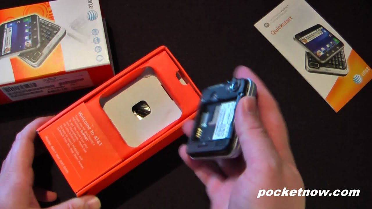 Motorola Flipout Unboxing | Pocketnow