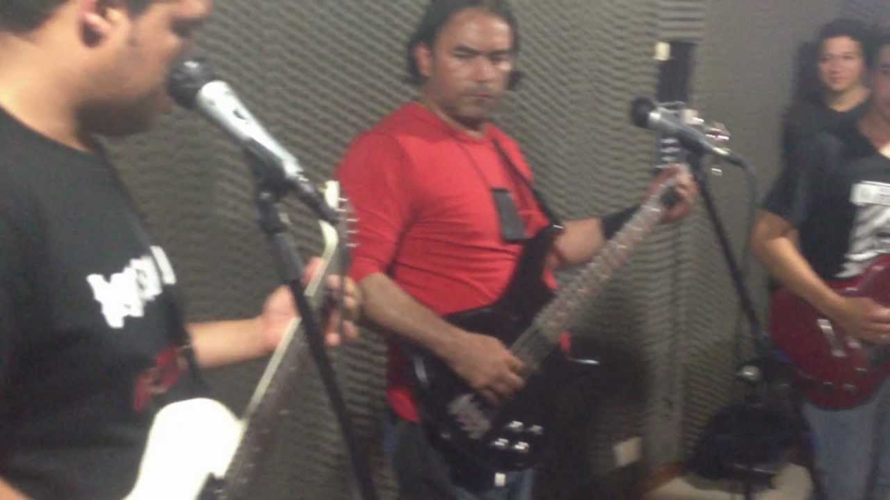 PUNKIES Y CEREBRO - No somos nada y Ellos dicen  mierda (Cover)