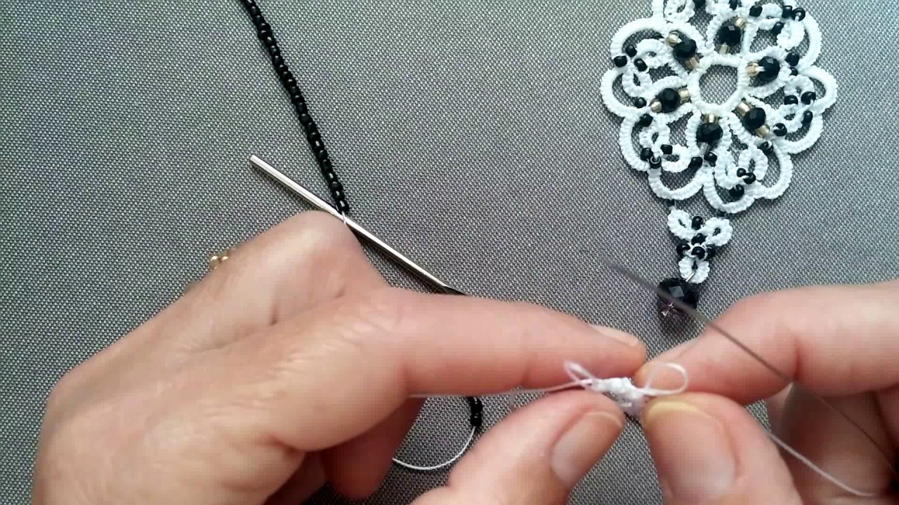 Orecchini chiacchierino "Black and White"Parte 1/ Needle tatting "Black and White" Parte1