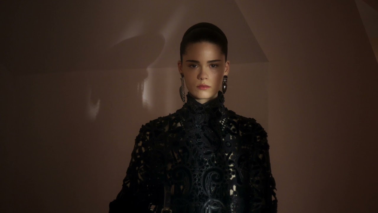 #FendiCouture Autumn – Winter 2021