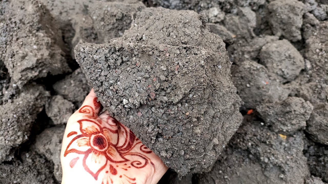 Asmr: Wet Sand Crumbling Series Part2/ Gritty Cement Crumbling On Floor🖤🤍 #asmr #shorts