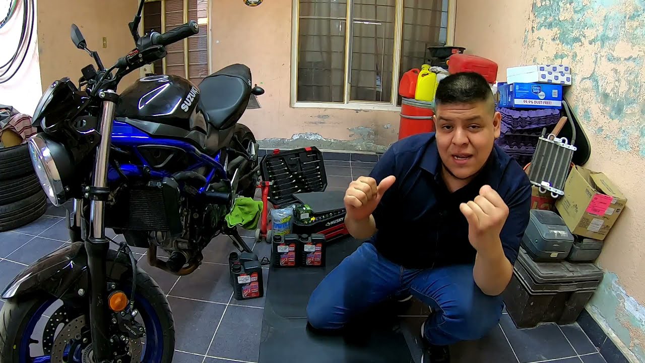 Cambio De Aceite De La Suzuki SV650 2019 /Capitulo 1/TOP DAYEL