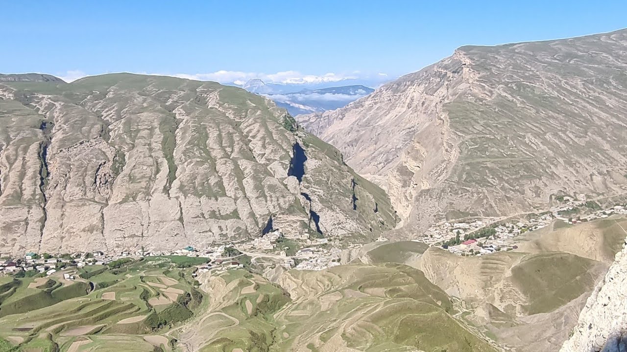 Аймаки село в Дагестане. Очень красиво и добрые люди.