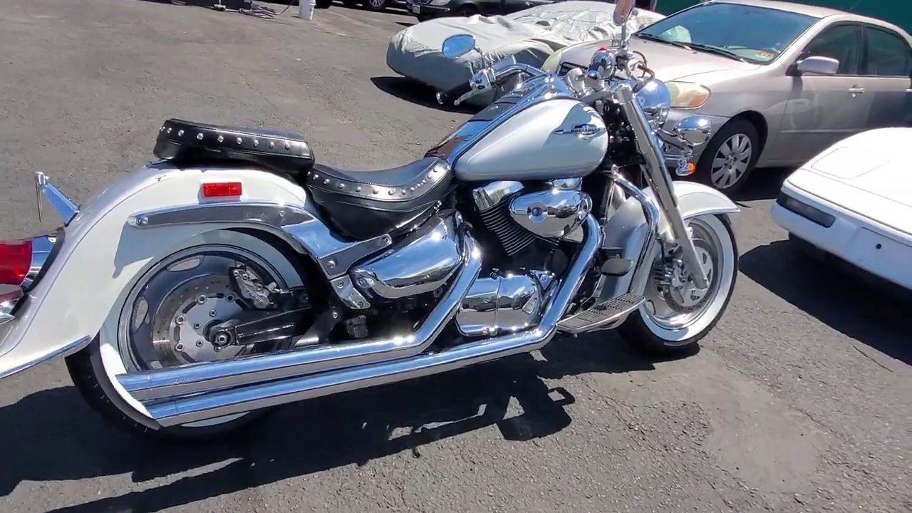 2007 Suzuki boulevard c90 - 1500cc - beautiful looking and running