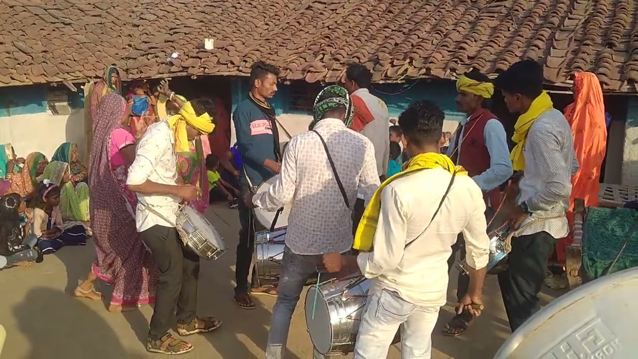 गोंडी बाजा रैयाराव हर्रई जागीर  जिला छिन्दवाड़ा mp-9516137347