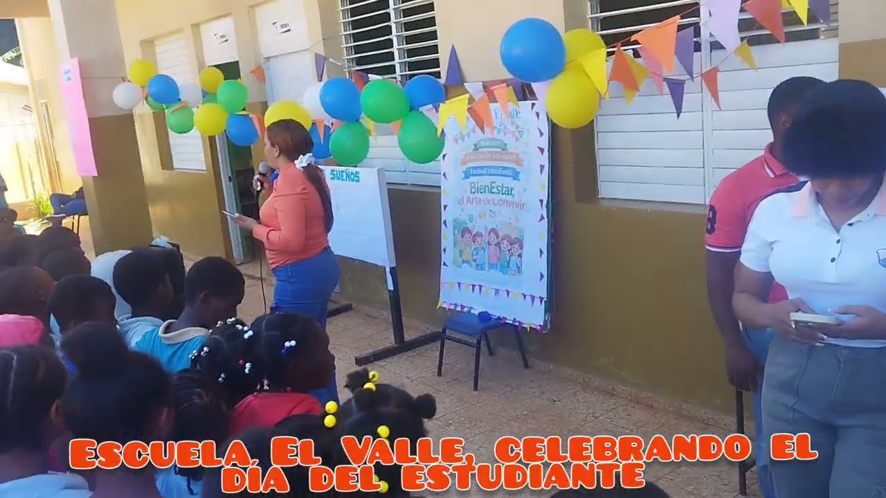 Así celebra la Escuela Primaria El Valle el día del estudiante. 