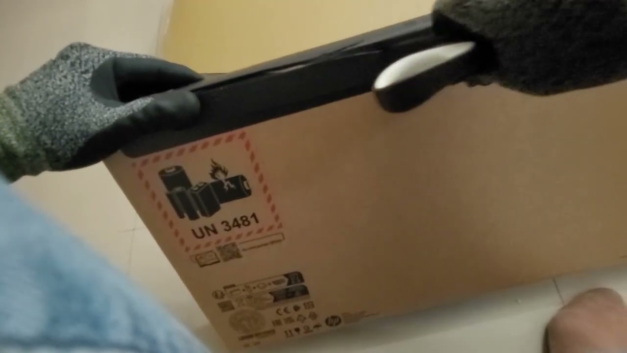HP ZBook Fury G1i 16
