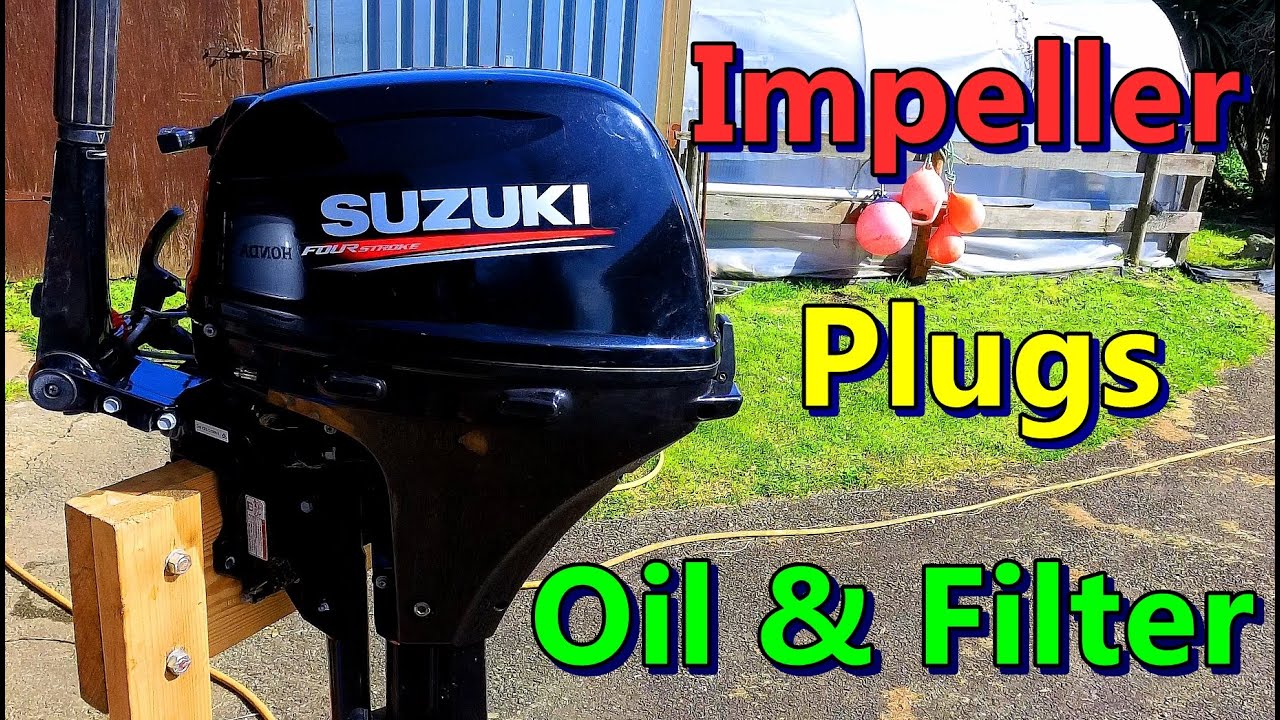 Suzuki DF20A 2017 2018 Замена заглушки масляного фильтра импеллера подвесного мотора Расположение...